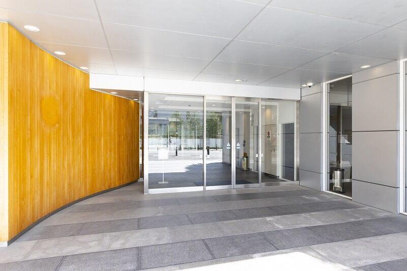 株式会社I・PARTNERSの制服8