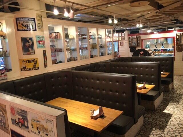 AMERICAN HOUSE クイーンズスクエア店の仕事画像2