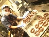 ミスタードーナツ　北野田駅前ショップの仕事画像3