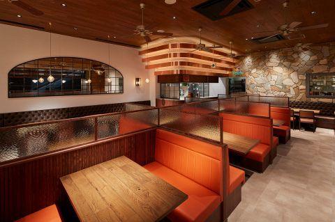 Hamburg ＆ Steak HIRO台場店の制服7