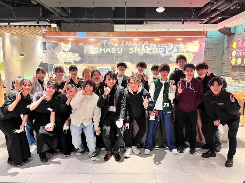 しゃぶしゃぶ但馬屋 イクスピアリ店の制服2