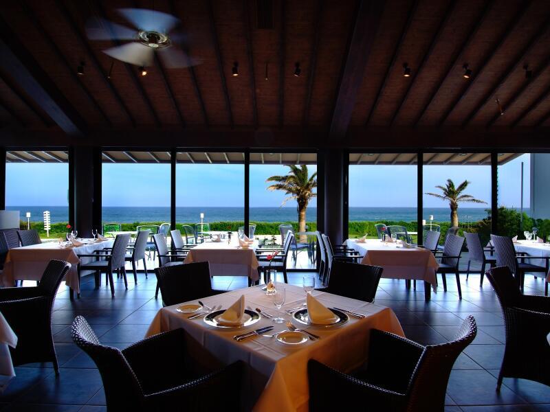 株式会社鴨川グランドホテルの仕事画像3