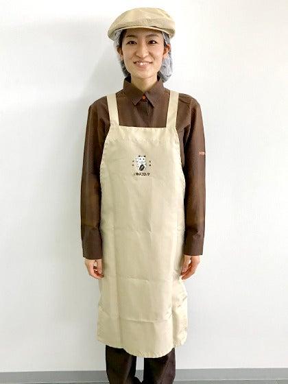 神戸コロッケ 元町店の制服3