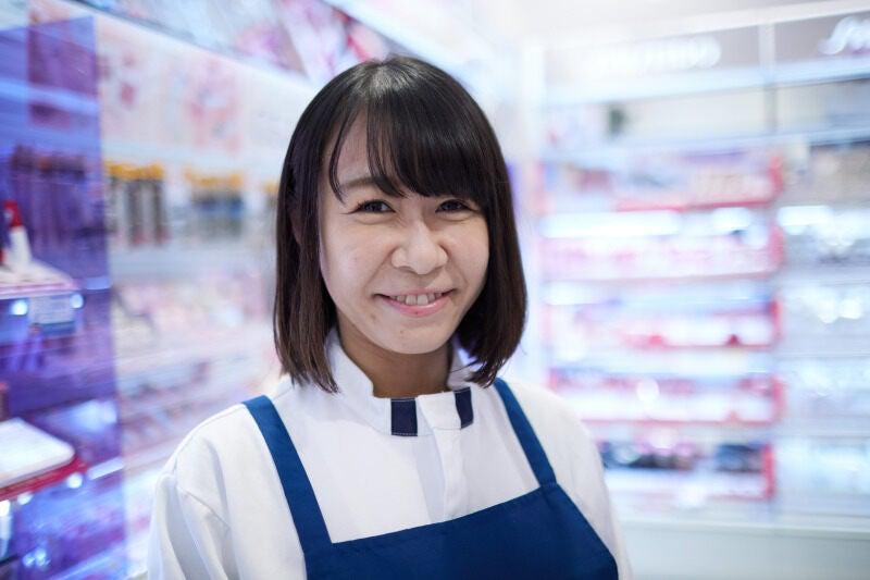 Tomod's(トモズ) 東京シティエアターミナル店の仕事画像1