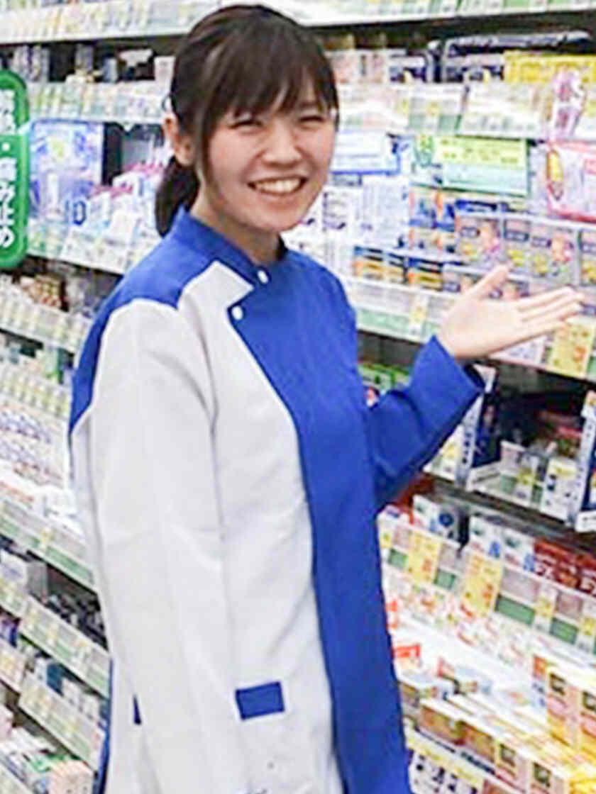 ウエルシア和泉光明池駅前店の制服1