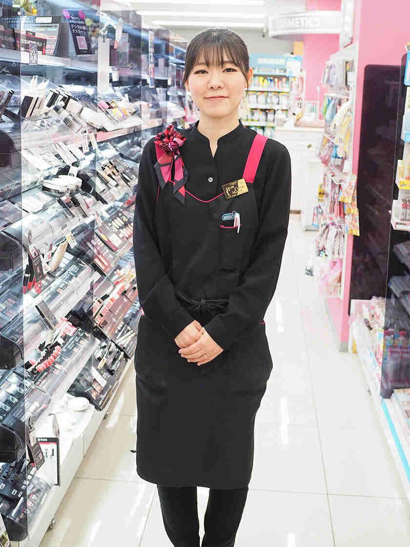 ウエルシア勝田台店の制服1