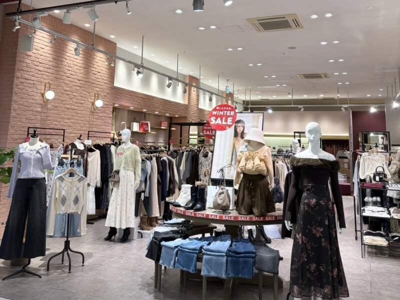 Enchante Lou Lou　イオンモール浜松市野店の仕事画像1