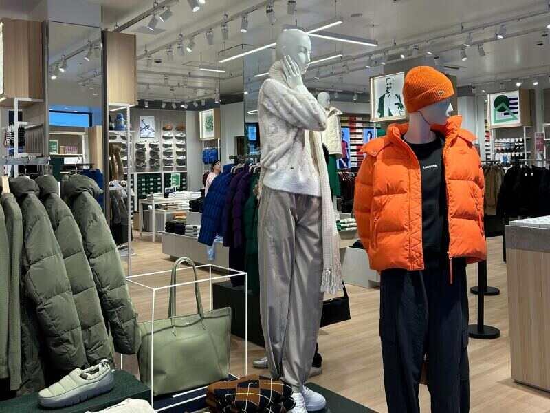 LACOSTE 三井アウトレットパーク岡崎店の仕事画像3