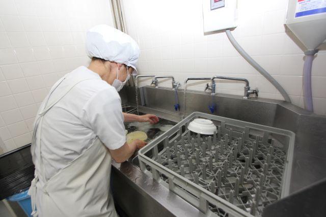 淀川食品株式会社　セントラルキッチンわかたけの仕事画像3