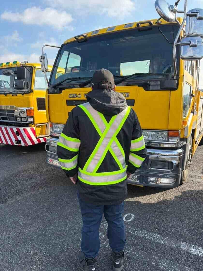 株式会社LOOP圏央レッカーサービスの制服2