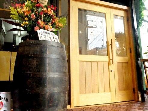 ローマピッツァと窯焼きイタリアン　姫路バルの制服1