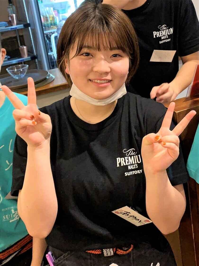 玉河グループ　有限会社野村興業 　炉端焼Dining 旬菜 炭焼 玉河の制服6