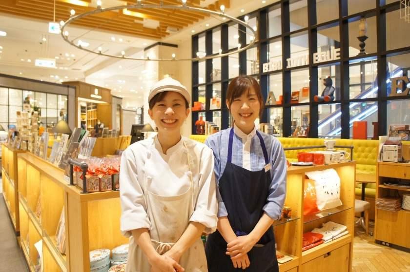 cafe & books bibliotheque/カフェ＆ブックス ビブリオテーク 熊本・鶴屋店の制服2