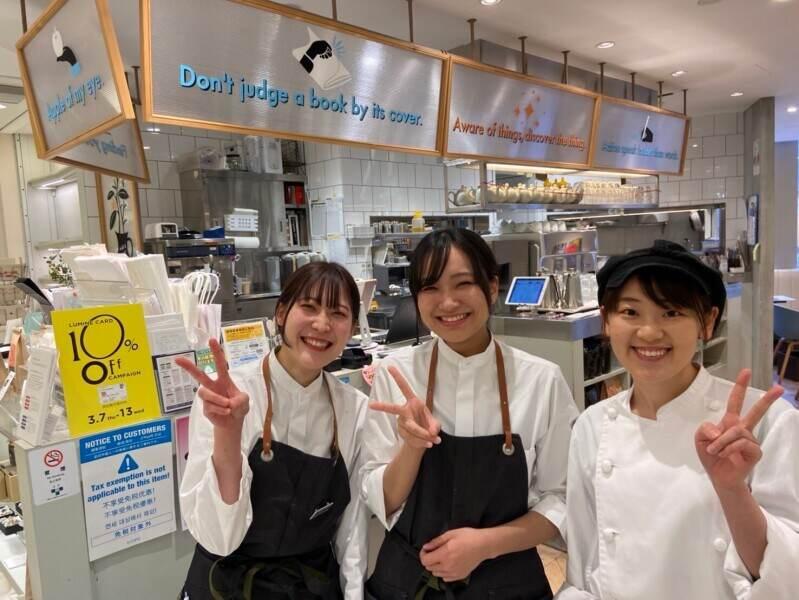 cafe & books bibliotheque/カフェ＆ブックス ビブリオテークの仕事画像1