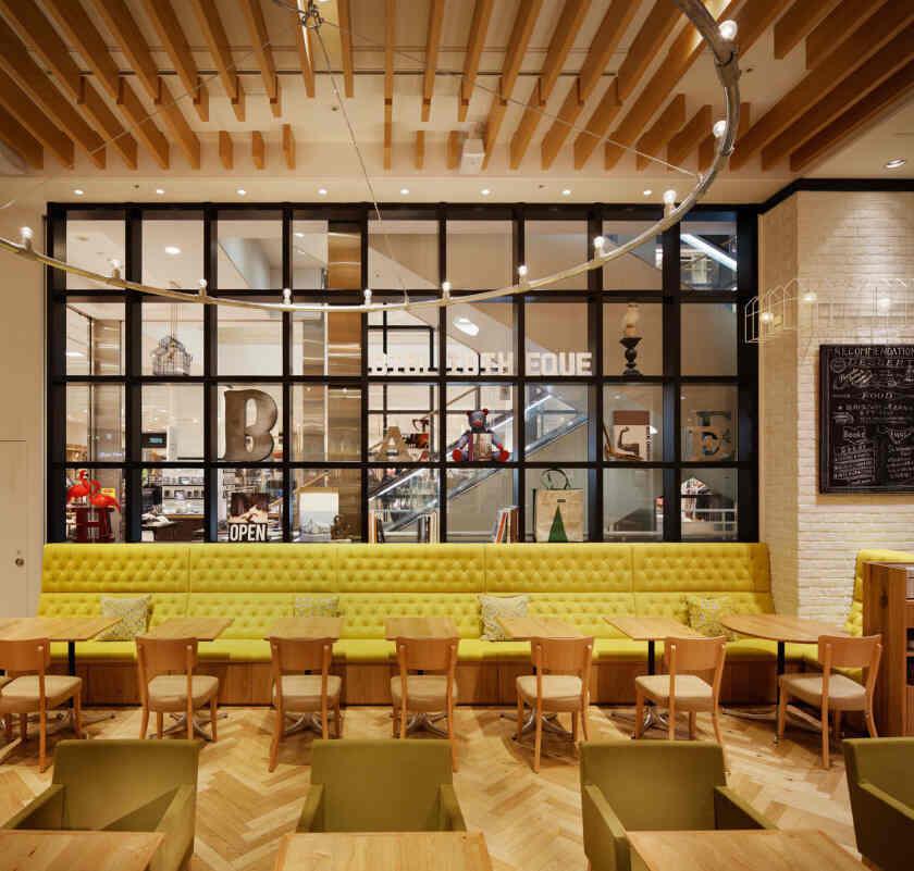 cafe & books bibliotheque/カフェ＆ブックス ビブリオテーク 熊本・鶴屋店の制服1