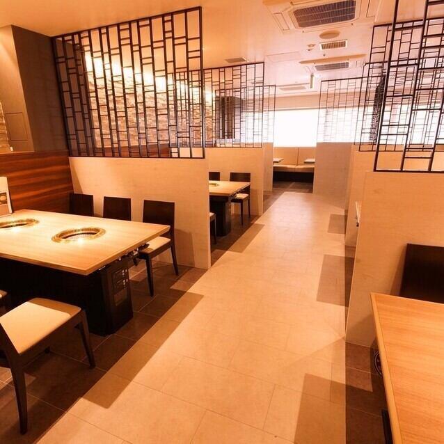 株式会社食道園　近鉄上本町店の制服5