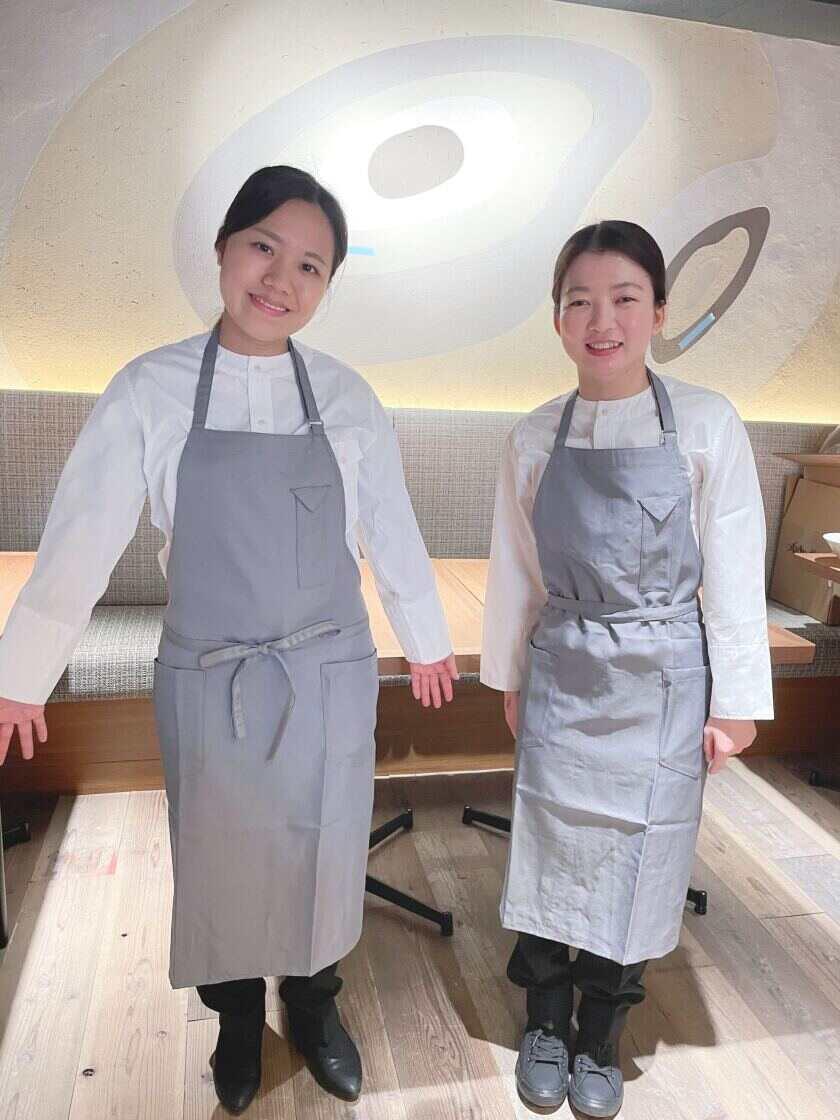 おかゆテラスの制服1