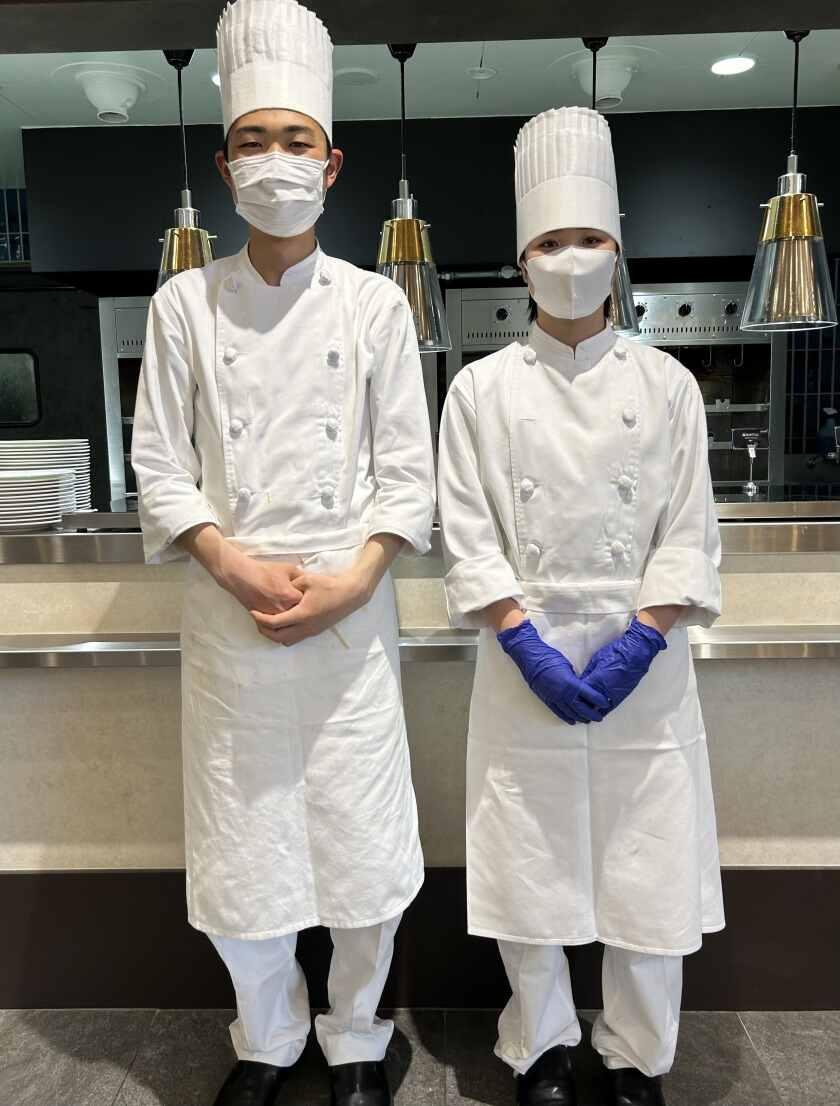 神戸メリケンパークオリエンタルホテル　の制服1