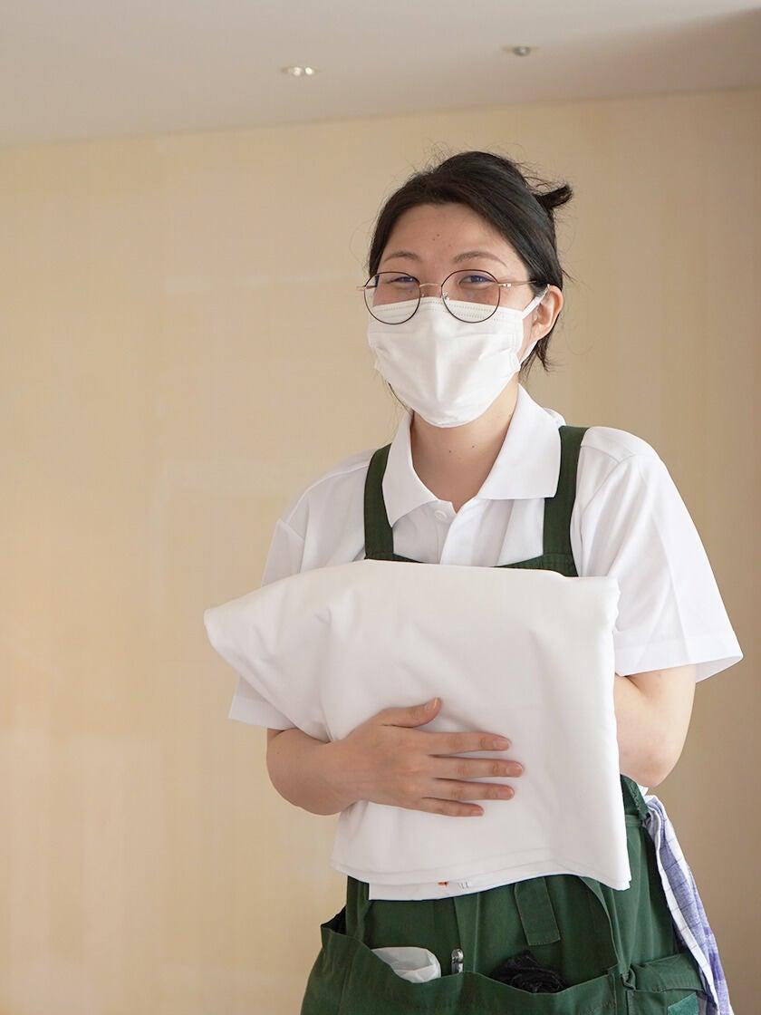 株式会社ファーストブラザーズ　グランドニッコー清掃事務所の制服5