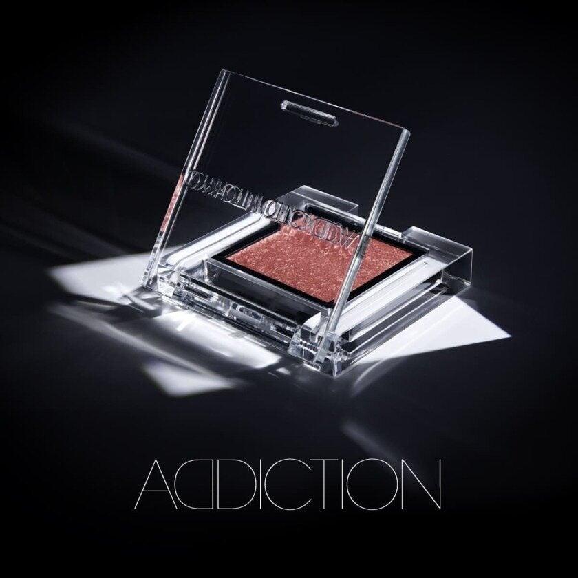 ADDICTION　新宿ルミネエスト店の制服3