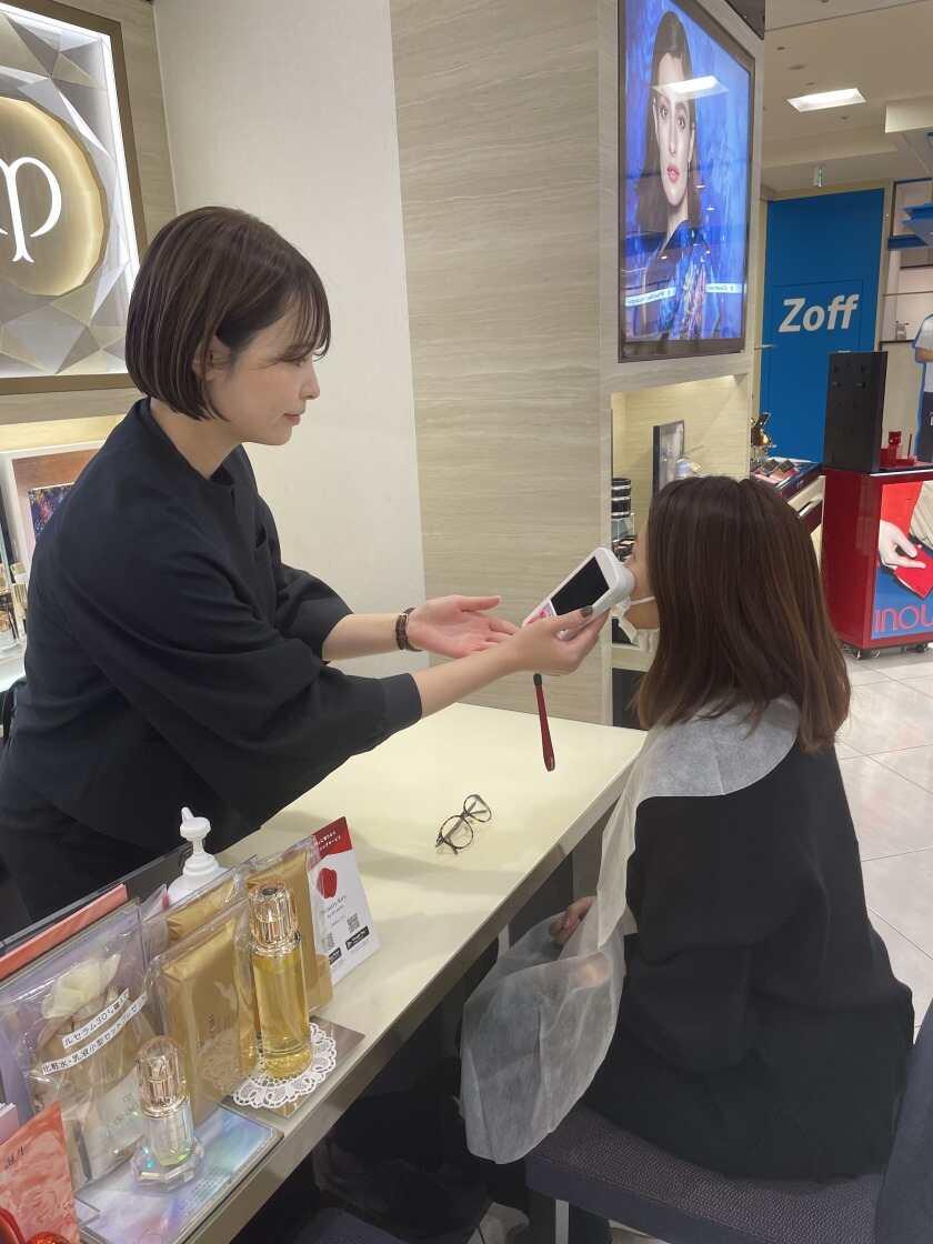 B-Time 大船店の制服1