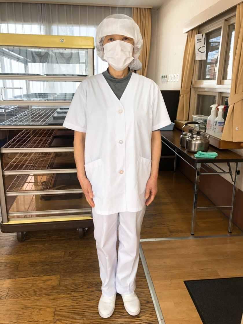 社会福祉法人ノーマライゼーション協会　ハニカムの制服1