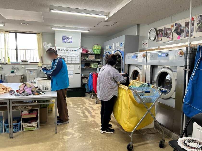 社会福祉法人 ノーマライゼーション協会 ハニカムの制服9