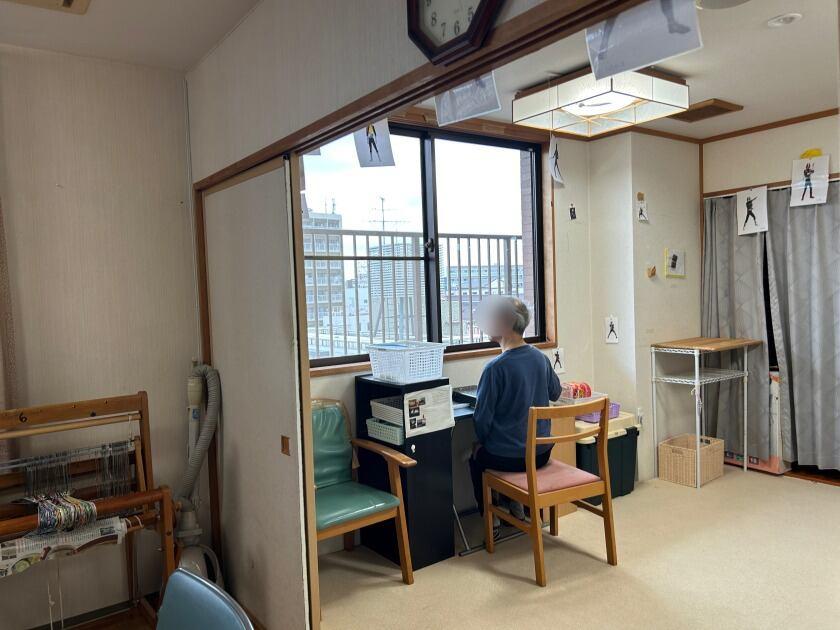 社会福祉法人 ノーマライゼーション協会 ハニカムの制服8