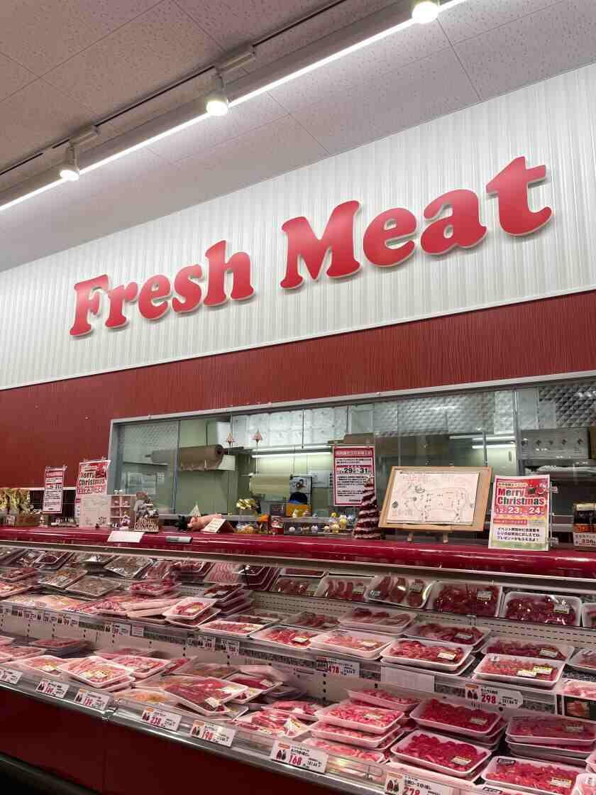 業務スーパーTAKENOKO　柄沢店の制服1