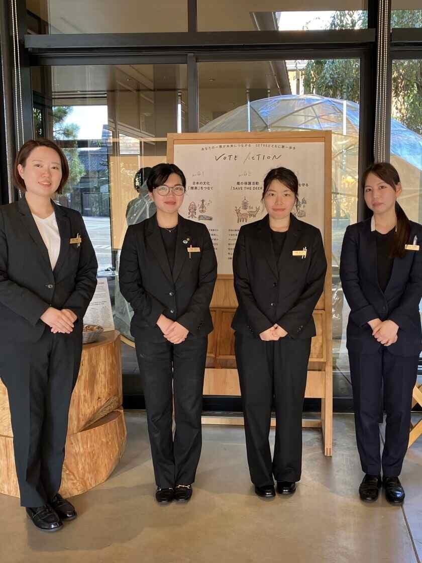 SETRE NARAMACHI（セトレならまち）の制服1