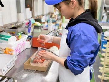 株式会社鈴木水産 ららぽーと湘南平塚店の仕事画像2