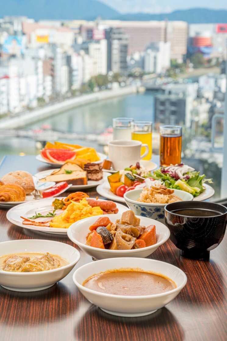 モーニングバイカフェオットーの制服1