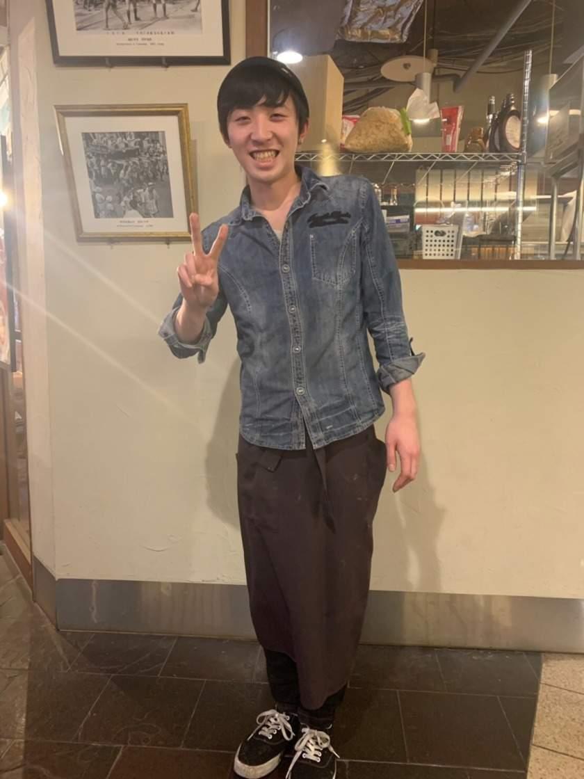 CAFFE OTTO.Piu（カフェ オットー ピウ）の制服1