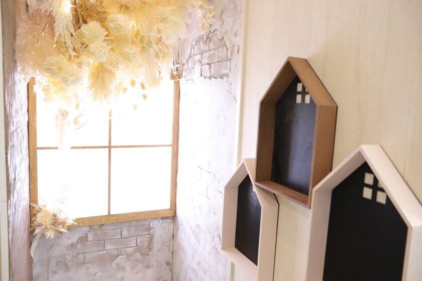 アニバーサルスタジオ　ギャラリエアピタ知立店の制服5