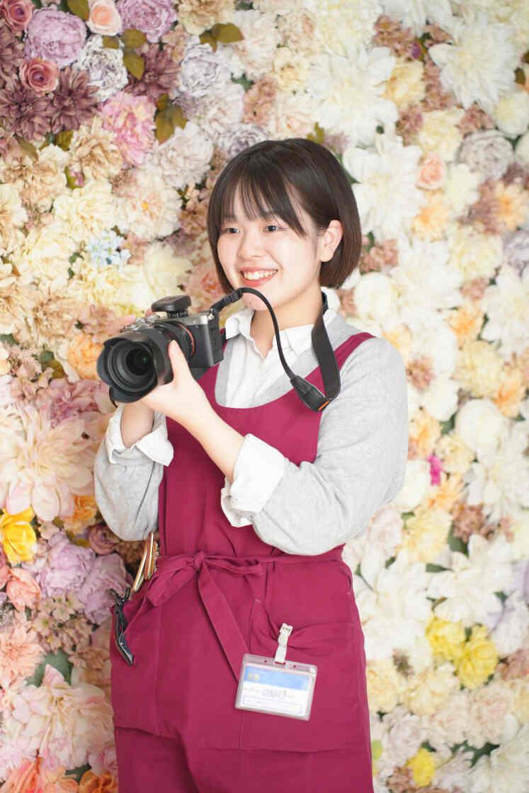 アニバーサルスタジオ　ヴィアモール江南店の制服9