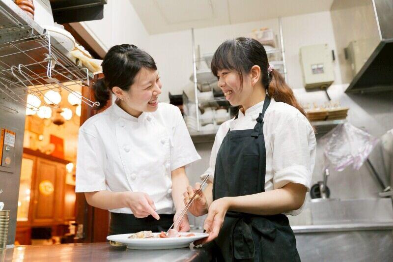 洋食屋伊勢十　有明ガーデン店の仕事画像2