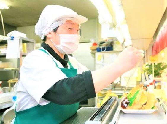 お惣菜の盛付や陳列スタッフ(販売、田川郡大任町)のイメージ画像