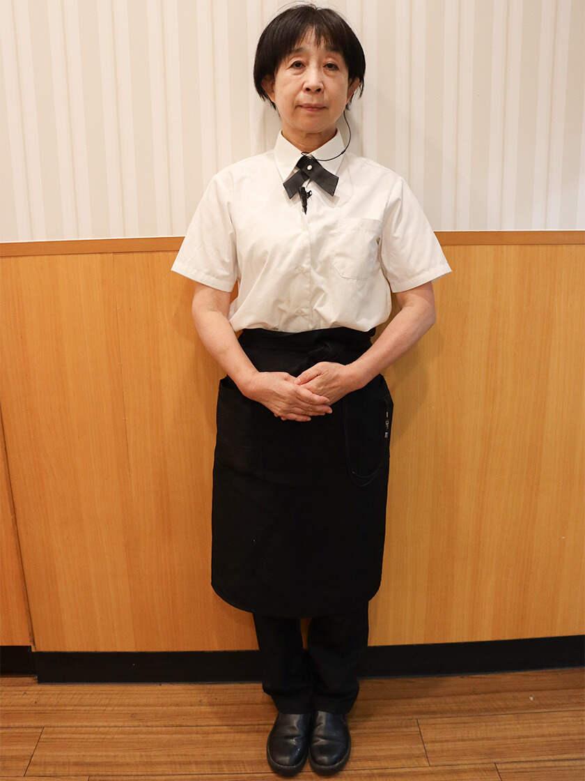 ステーキ宮　尼崎立花店の制服1