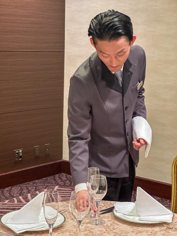 株式会社新東京エリート キャスト事業部【001】の制服3