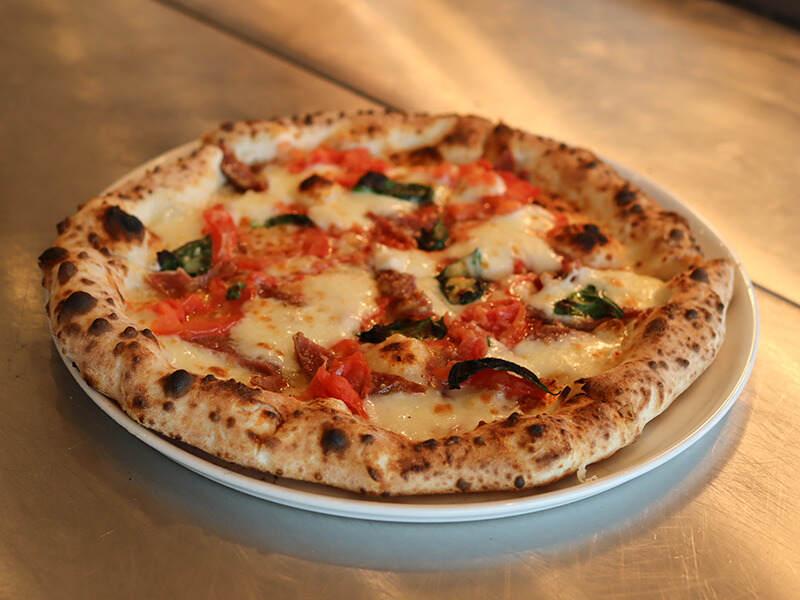 ピッツェリア　マルデナポリソラマチ店の仕事画像3