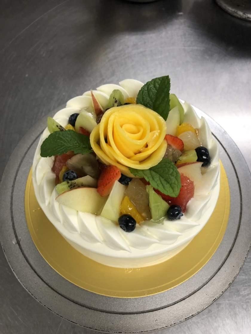 マルデナポリケーキファクトリ―の制服6