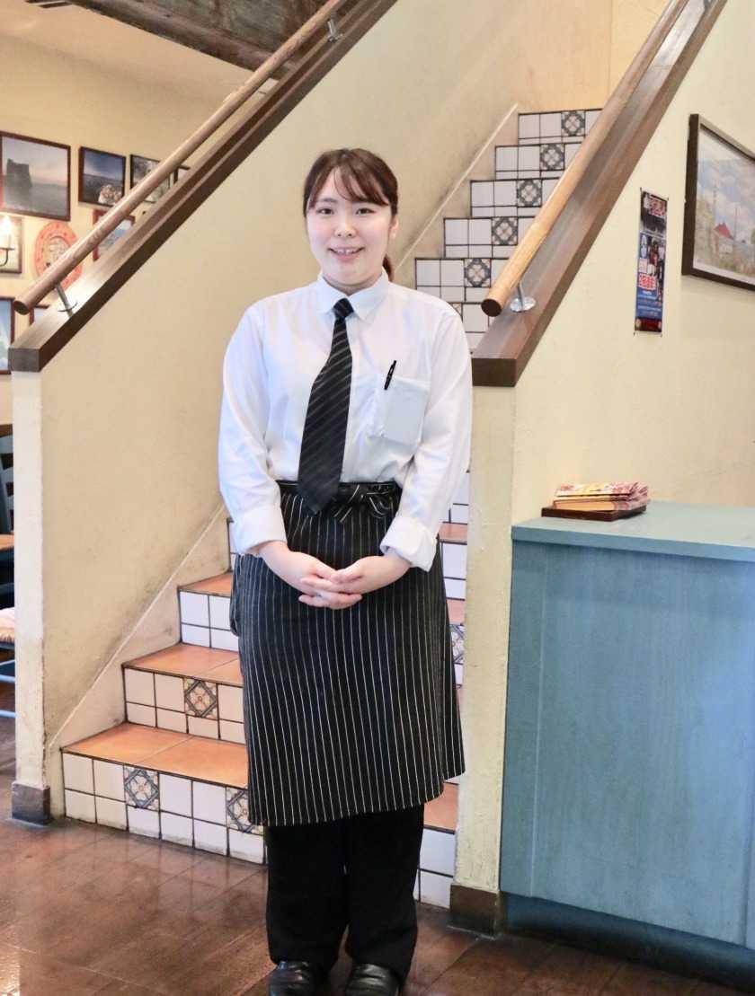 ピッツエリアマルデナポリ三鷹店の制服1