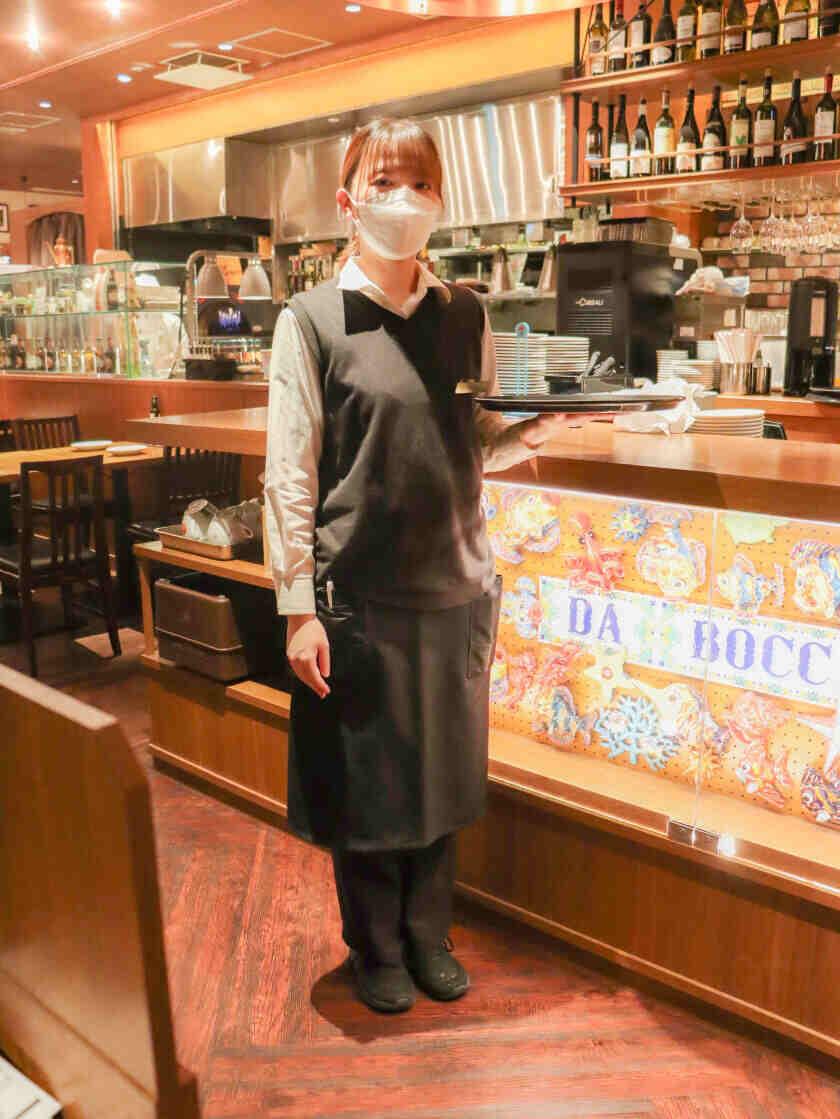 ボッチャーノ　グランフロント大阪店の制服2