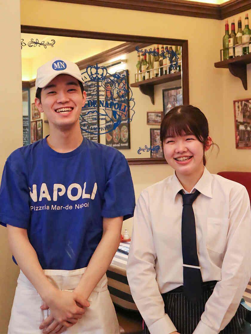 マルデナポリ新横浜店の制服4