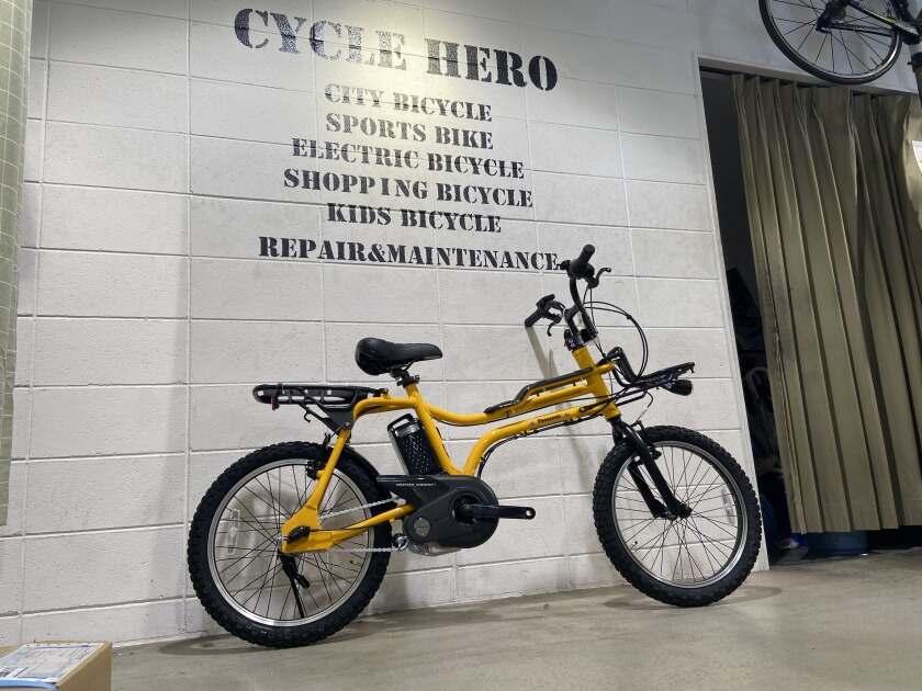 サイクルヒーローなんば店の制服3