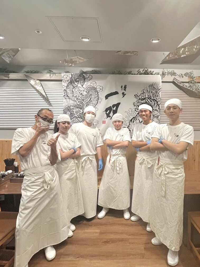 博多一双の制服1