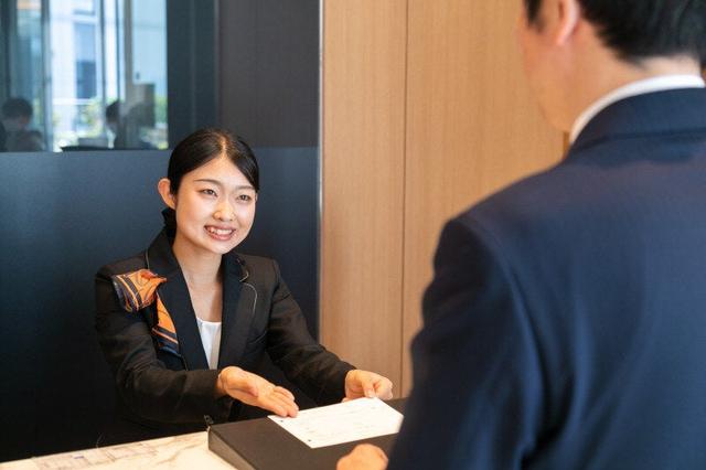 【ホテルフロント】前払い制度有/未経験OK/無料宿泊券など特典有(サービス、福岡市中央区)のイメージ画像