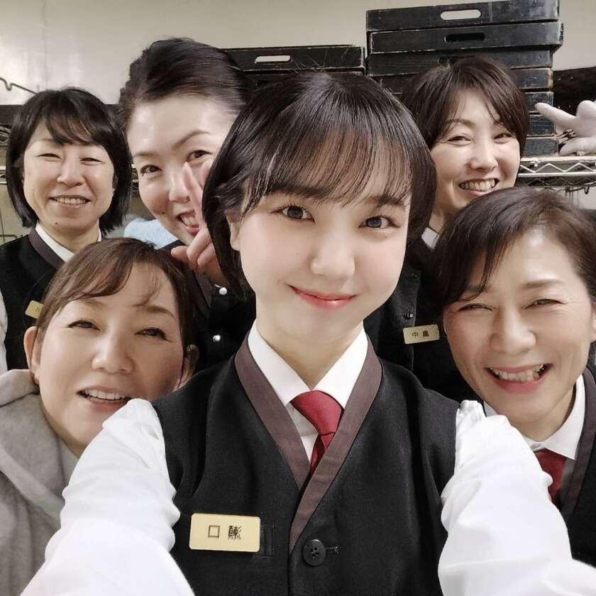 株式会社ハートピア　パーティプロ本部の制服2