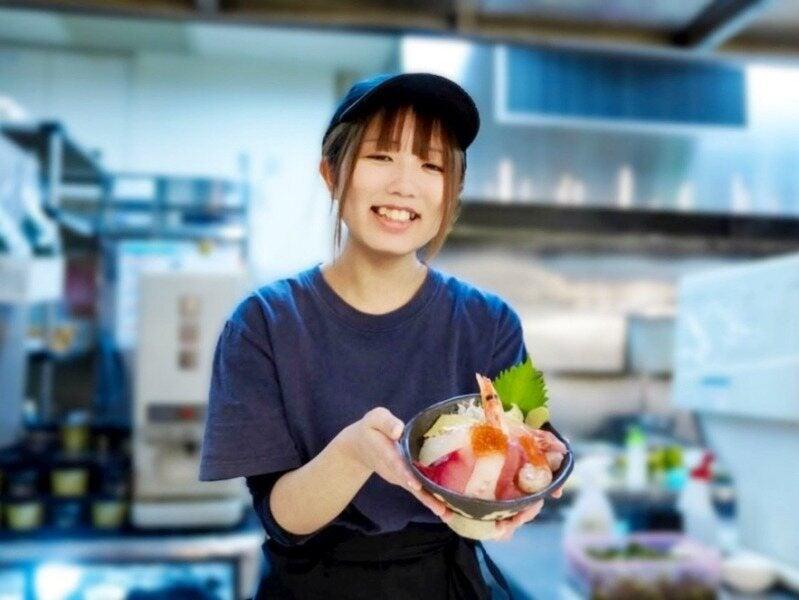 漁港めし家 牧原鮮魚店　イオンモール常滑の仕事画像1