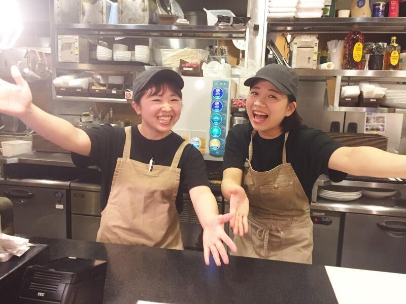 キムカフェ　新宿東宝ビル店の仕事画像3